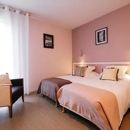 Domaine De Pousinies *