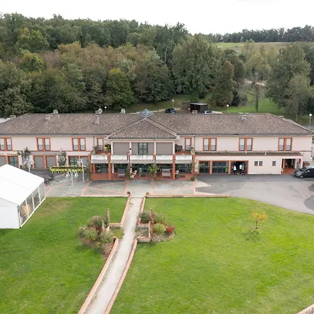 Domaine De Pousinies Hotel Saint-Etienne-de-Tulmont